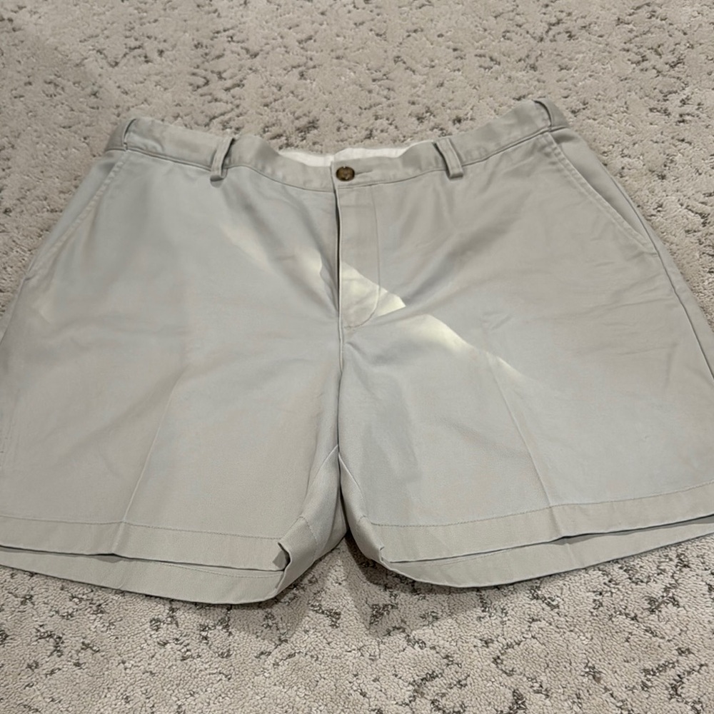L.L. Bean Men’s Shorts Comfort Waist